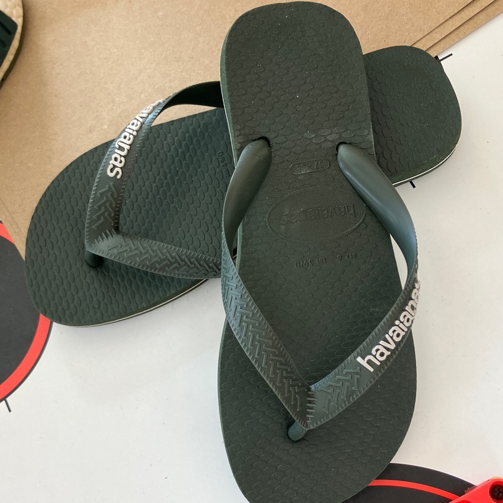HAVAIANAS CAMO GREEN SANDALS US6 EU39